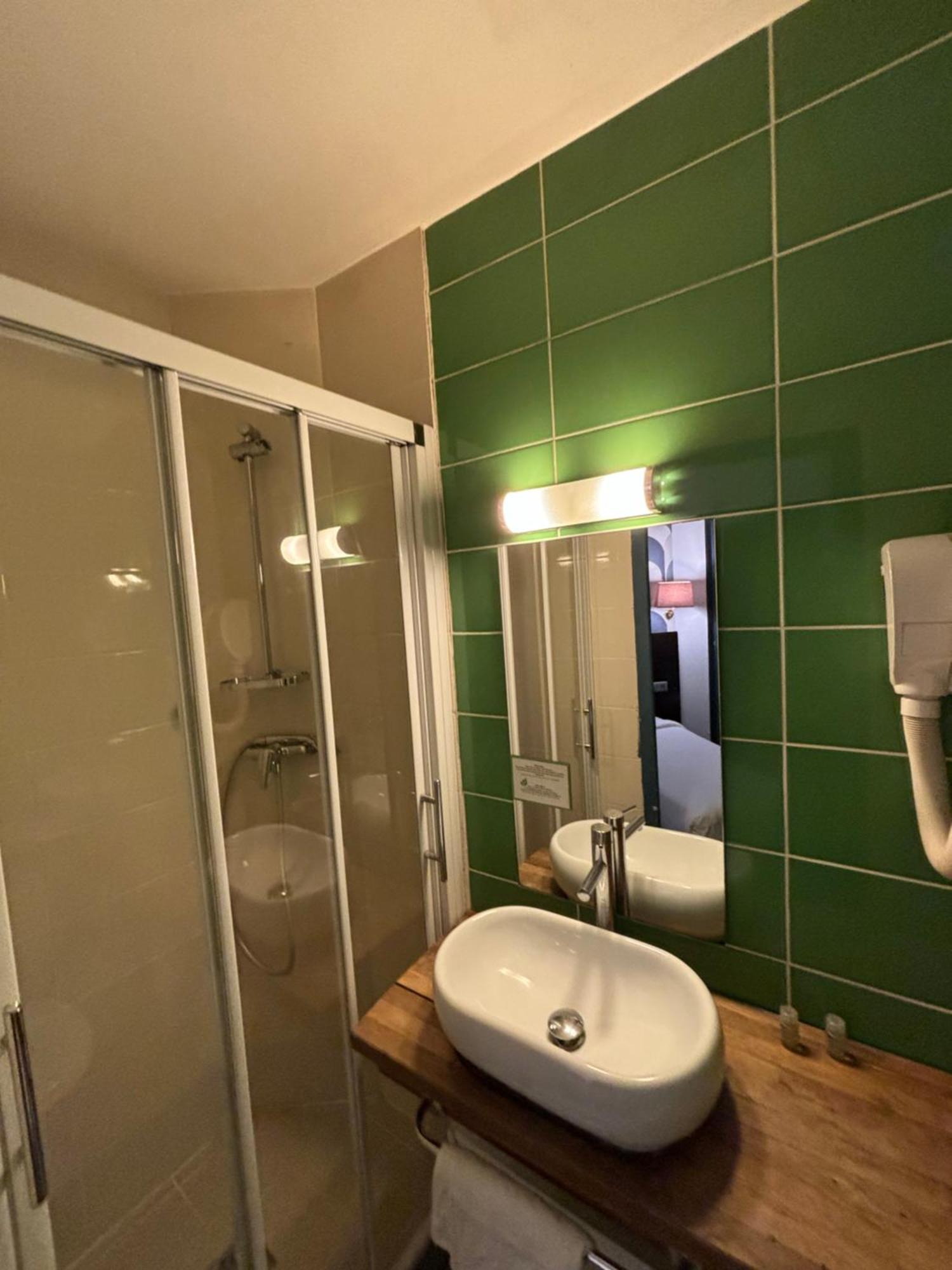 Hotel Astrid Ruan