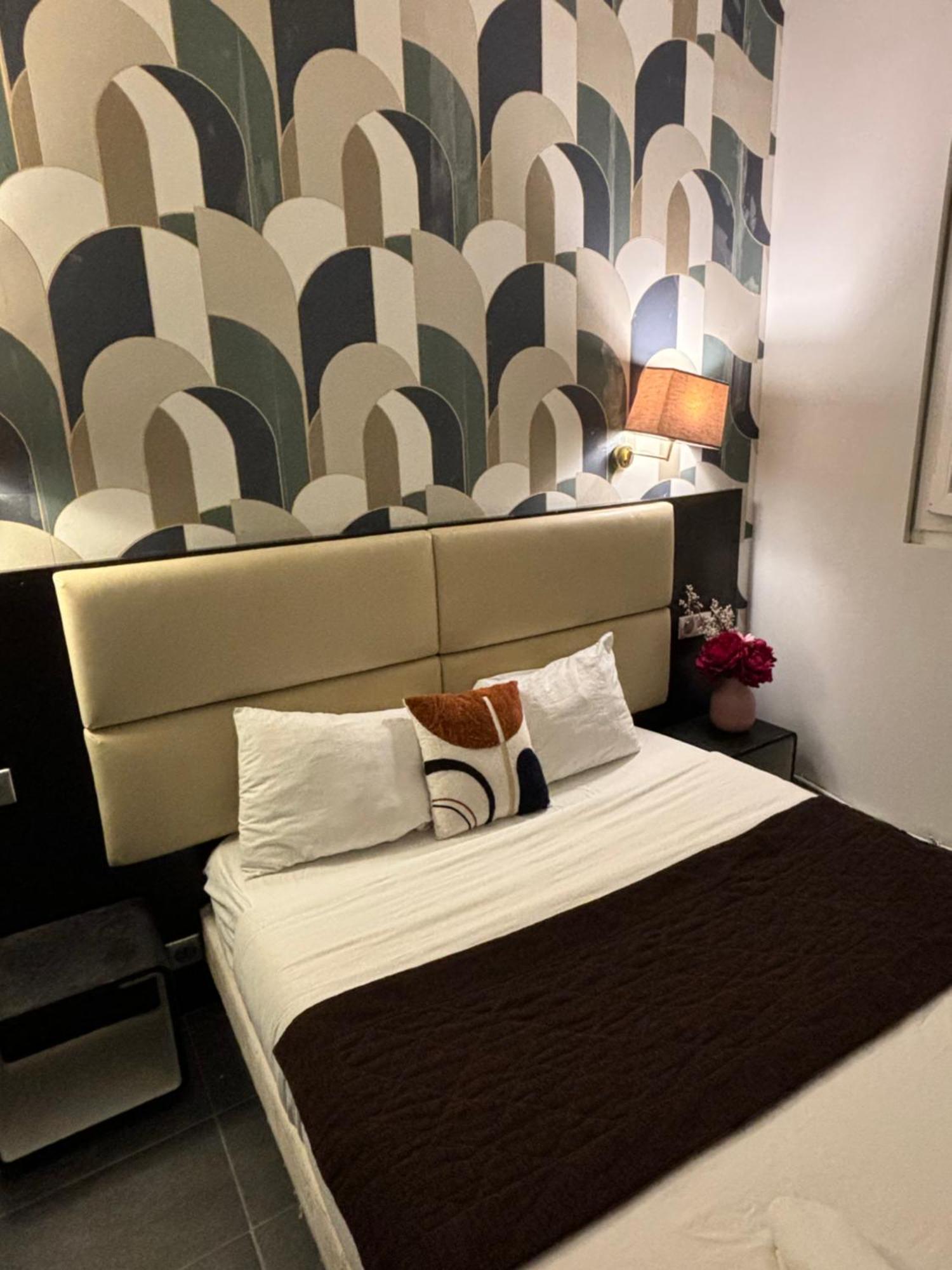 Astrid Hotel 2*